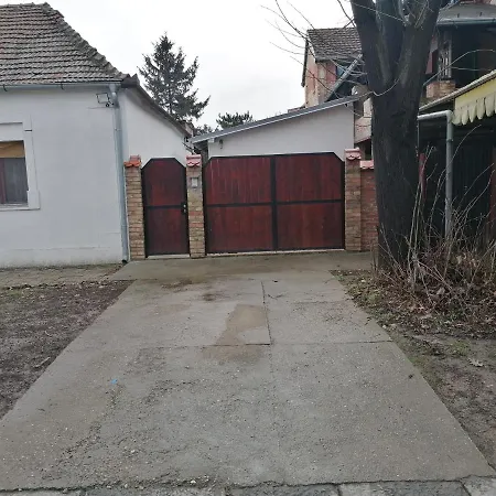 Apartament Epi Lux House *